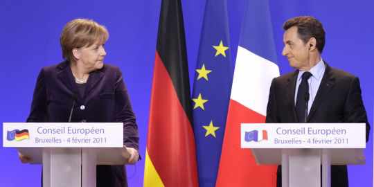 Merkel y Sarkozy, en rueda de prensa