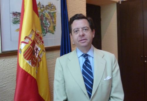 Íñigo de Palacio, embajador español en Serbia