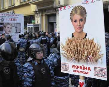 Protestas en Kiev por la condena a Timoshenko