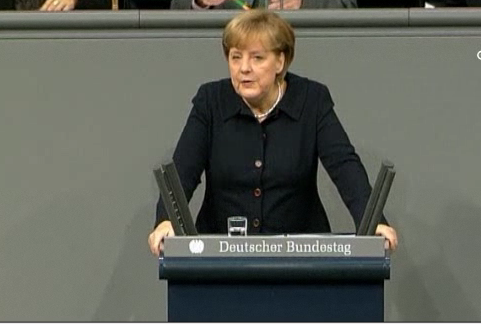 Angela Merkel hablando en el Bundestag
