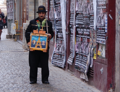 Vendedor callejero en Bucarest