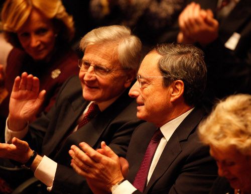 Jean-Claude Trichet y Mario Draghi, anterior y actual pte. del BCE