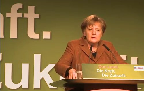 Angela Merkel en un mítin