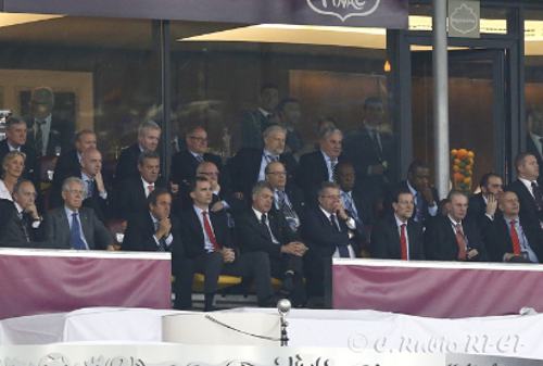 Rajoy y Monti, en el palco del estadio de Kiev
