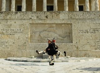 La guardia delante del Parlamento griego