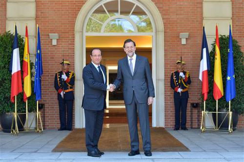 Rajoy recibe a Hollande en Madrid