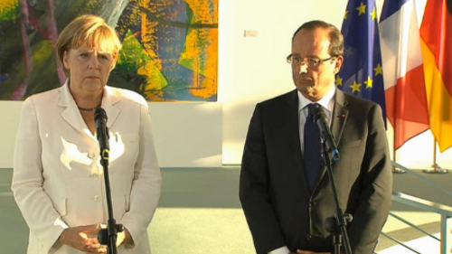 Merkel y Hollande comparecen en Berlín ante la prensa