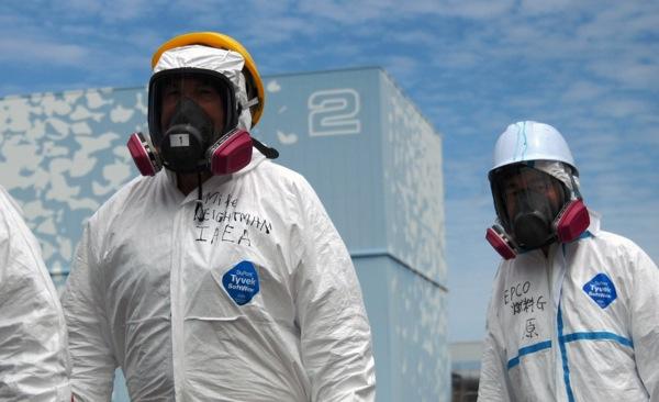 Equipo investigador de la AIEA en Fukushima 2011