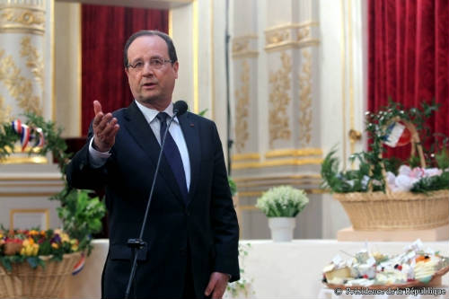 Hollande en un acto