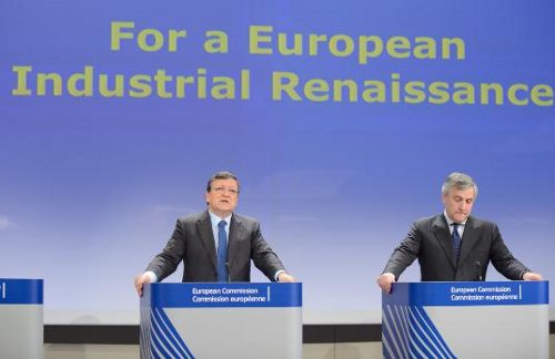 José Manuel Barroso y Antonio Tajani en rueda de prensa