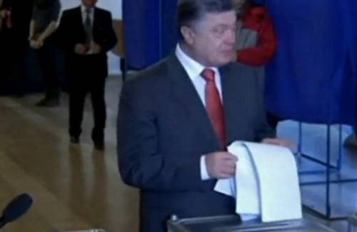 El presidente ucraniano vota