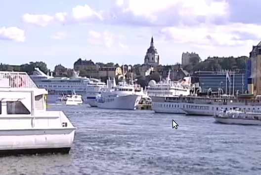 Varios paquebotes con turistas en Estocolmo
