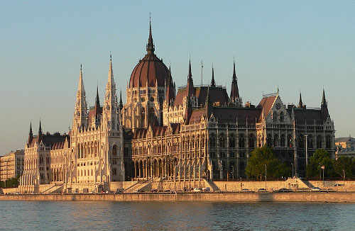 Imagen del Parlamento húngaro