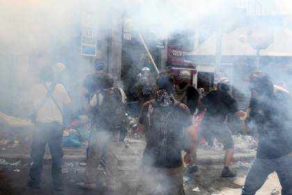 Disturbios en Atenas durante la huelga general