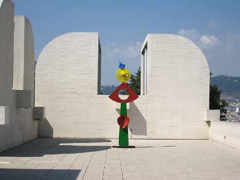 terraza de la Fundación Joan Miró de Barcelona