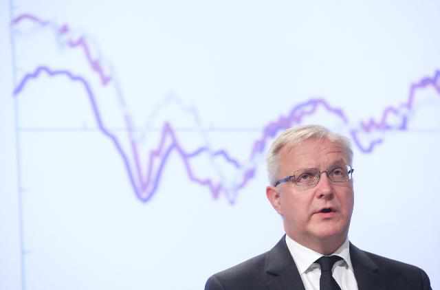 El comisario Olli Rehn se encargará de la gestión del euro