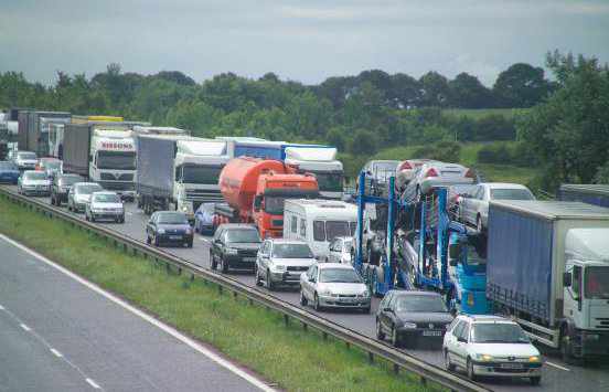 Congestión en la autopista M1 en Reino Unido