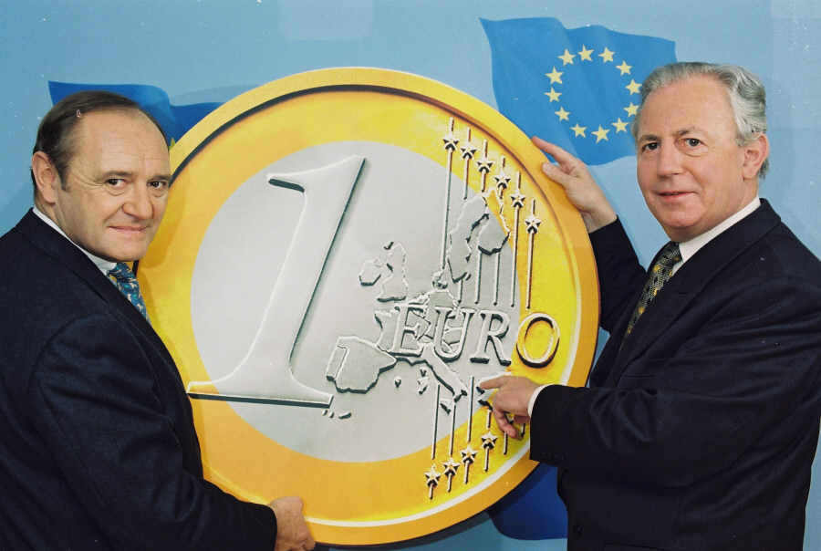 Presentación del euro en 1998