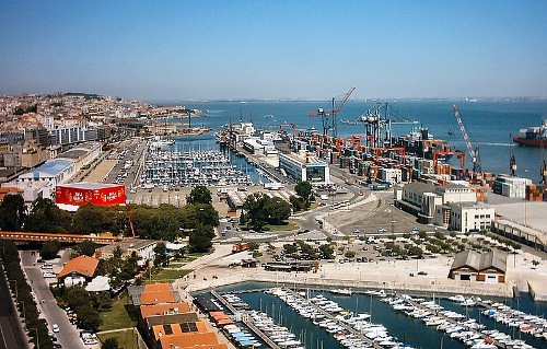 Vista general del puerto de Lisboa