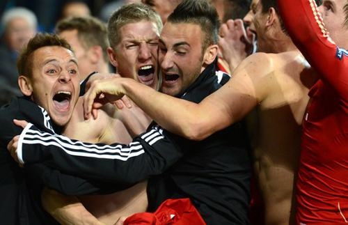 Los jugadores del Bayern celebran su pase a final de la Champions