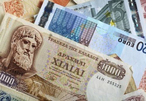 Billetes de dracma y euro