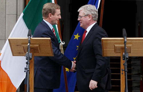 El primer ministro y el viceprimer ministro irlandeses