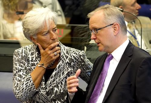 La directora del FMI con el comisario europeo de Asuntos Económicos