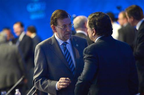 Rajoy conversa con el pte. de la CE, J.M. Durao Barroso