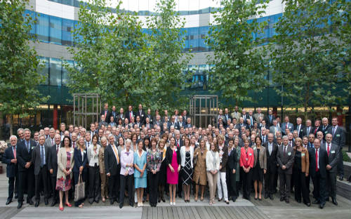 Miembros del servicio exterior de la UE en asamblea anual