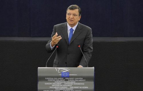Barroso dando el discurso