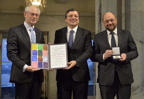 Presidentes del Consejo, Comisión y Parlamento reciben el Nobel en Oslo