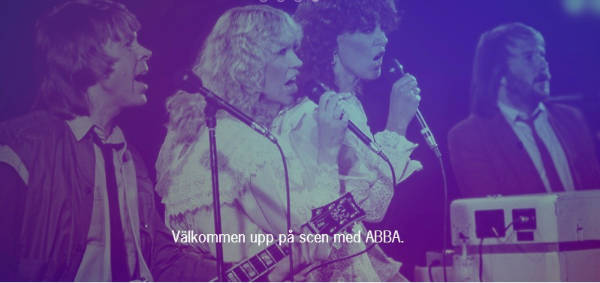 Fotografía del grupo ABBA en una actuación