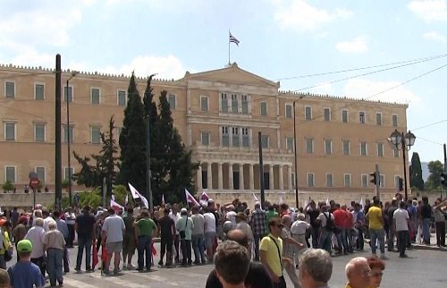 Manifestación ante el Parlamento griego
