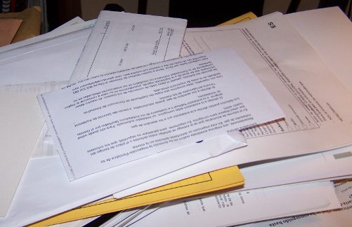 Papeles y documentos acumulados