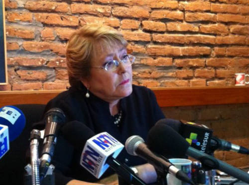 Michelle Bachelet en rueda de prensa