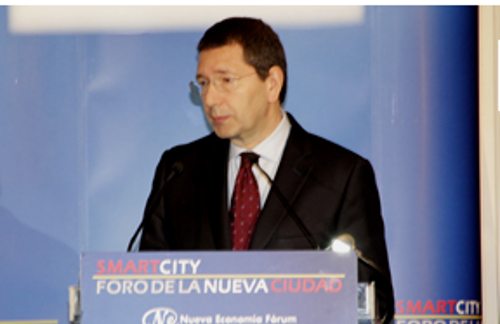 El alcalde de Roma en el Foro Smart City