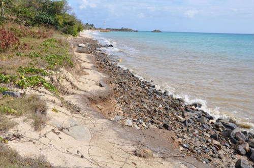 Playa erosionada en Antigua