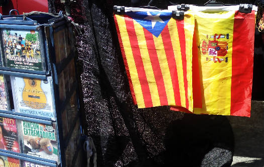 Banderas catalana y española