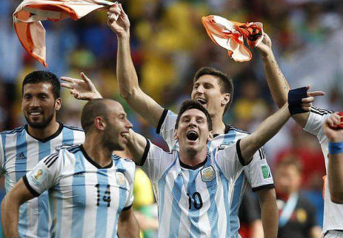 Messi celebando triunfo