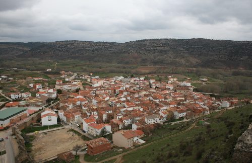 Vista general de un pueblo de Cuenca