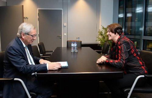 Violeta Bulc y Jean-Claude Juncker hablan 