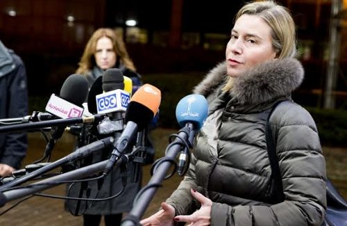 Federica Mogherini habla con la prensa
