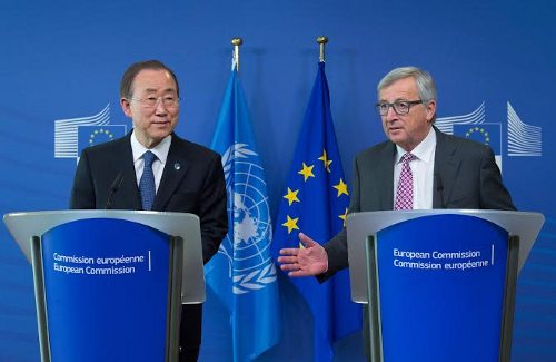 Ban Ki-Moon y Jean-Claude Juncker en la Comisión Europea
