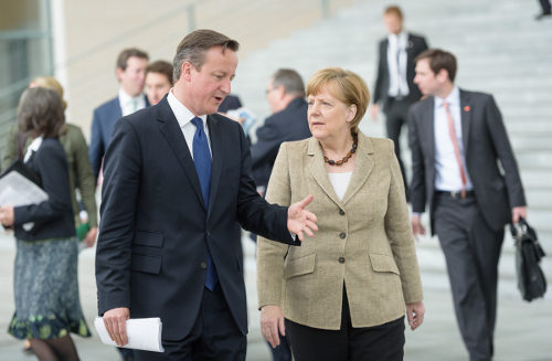 Cameron y Merkel, hablan