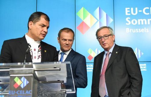Rafael Correa, Donald Tusk y Jean-Claude Juncker